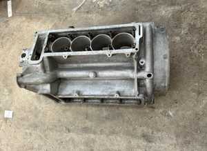 Engine block Maserati Indy 4700