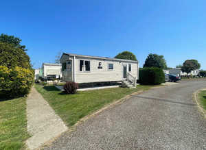 2019 ABI Summer Breeze Holiday Caravan on Riverside Park Oxfordshire