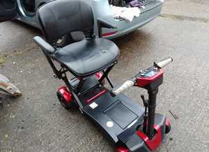 BOOT FRIENDLY MOBILITY SCOOTER