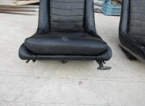 Front seats for Porsche 914