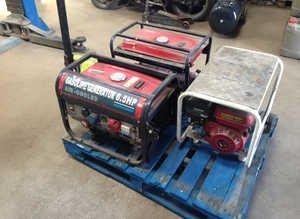 JOB LOT OF 3 GENERATORS ,2 WORKING FINE.1 NEEDS PLUG DELIVERY AVAILABLE
