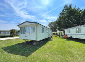 2011 Willerby Isis Holiday Caravan For Sale on Riverside Park Oxfordshire
