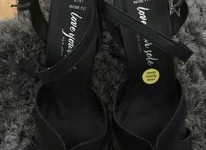 (073) New Look black sandals, size 8/41, new!