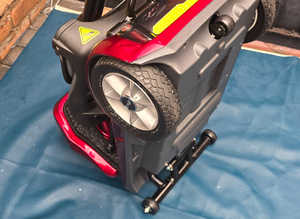 NEW Battery and Service. Drive Dual Wheel. 17kg 18 Stone. 10 Mile Range Aircraft approved Mobility Scooter
