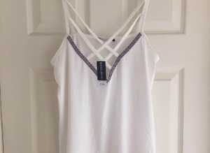 (012) Select cream top, size 12, new!