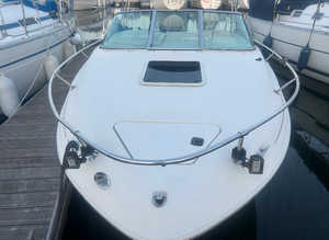 Sea Ray 215 Express Cruiser 5.0 EFI Turn the key and go - Eberspcher Diesel Heater in Cabin