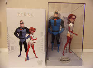 Disney D23 Expo The Incredibles Mr Incredible elastigirl ltd edt'n dolls 2017