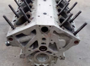 Engine block Ferrari 365 GTC4
