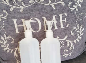 5 LEFT x Refillable Plastic Shampoo or Soap Bottles - 30p each - Cash on collection only ME5