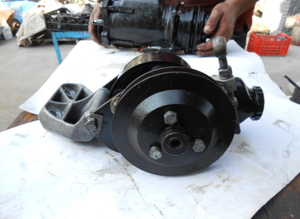 Steering pump Jaguar Xjs