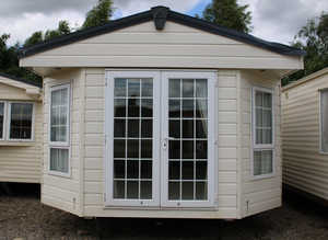 J H Caravans ***off site super sale *** Vicarage Lane - Long Sutton - PE129AF-DELTA LANGFORD - 2017 -40X13