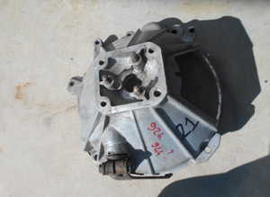 Clutch housing Porsche 924