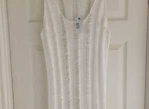 (186) White top, size 12/14, new!