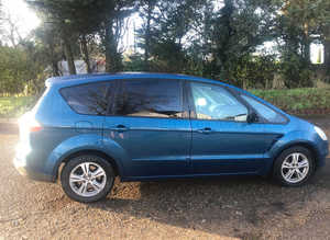 Ford S Max 2.0 diesel mot and service history dies exceptionally well