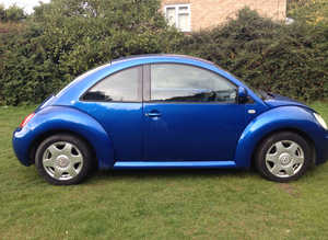 VW BEETLE 2.0 GOOD CAR WITH MOT & SERVICE HISTORY ALLOY WHEELS WITH ALMOST NEW TYRES