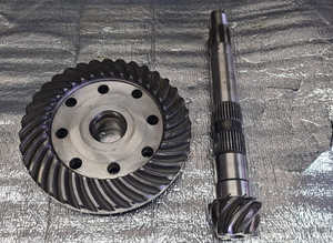 Crown wheel and pinion for Citroen SM
