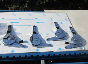 Seat regulators for Ferrari 250