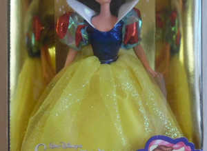 Disney Snow White special sparkles doll 1994 USA exclusive only (NRFB)