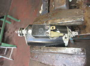 Lift window motor for Alfa Romeo Montreal