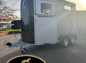 Cheval Liberte Touring Country 2 horse trailer + tack room New - £7150 + VAT - Black