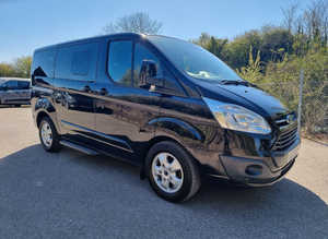 AUTOMATIC FORD TOURNEO CUSTOM Titanium 2018 Wheelchair/Mobility Scooter Access Free UK Mainland Delivery ULEZ Compliant 41,566 Miles, fsh