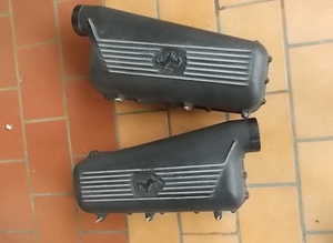 Air feeding plenum chambers with covers Ferrari 355