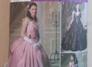 SIMPLICITY 4479 SEWING PATTERN PHANTOM OF THE OPERA CHRISTINE DAAE UK size 6-12