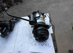 Jaguar Xjs model 8s Air condition compressor