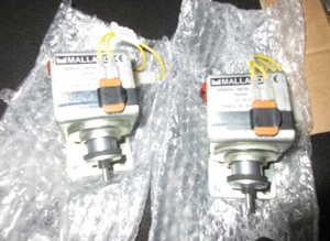 Bonnet opener for Ferrari Mondial t/Qv