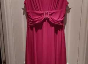 (819) Red dress, size 16