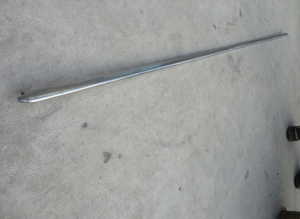 Under door moldings for Maserati Quattroporte series 1