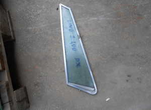Rh front deflector window Fiat Dino 2400 Coup