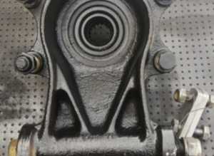 Rh rear hub and hub housing Lamborghini Urraco