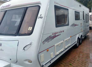 2005 ELDDIS CRUSADER SUPERSTORM CARAVAN  **Twin axle, 6 berth**