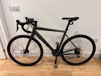 Boardman 8.6 best sale adventure bike