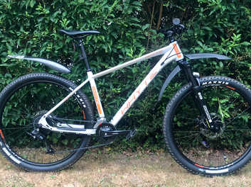 Here I Have For Sale Is A New Whyte Mtb Use Two Times . Mudguards