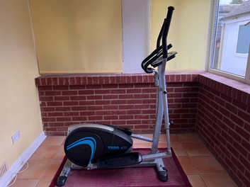 York cross clearance trainer x201