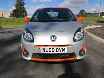 Renault Twingo 09 59 Silver Hatchback Manual Petrol 97 000 Miles In Blackwood Caerphilly Freeads