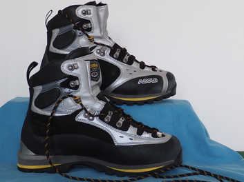 Asolo Alpinist Gv Mm Mountaineering Boots in Waterlooville