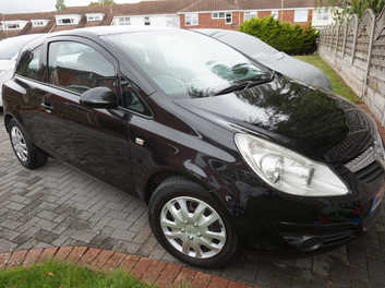 Vauxhall Corsa 08 08 Black Hatchback Manual Petrol 109 000 Miles Club In Fareham Hampshire Freeads