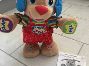 Fisher price wiggle and dance clearance dog