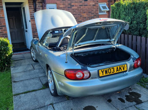 Mazda MX-5, 2003 (03) Silver Convertible, Manual Petrol, 132,026 miles - Image 5