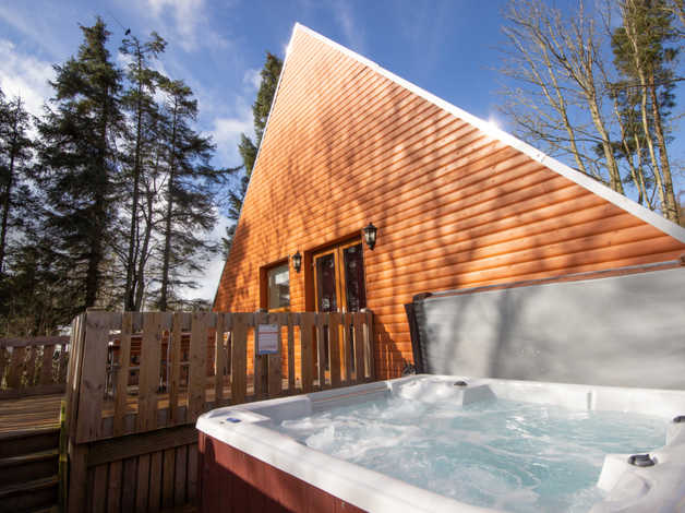 Last Minute Hot Tub Holiday Sleeps 7 In Jedburgh Scottish