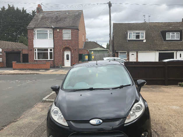 Cheap Ford Fiesta, 2010 (59) Black Hatchback, Manual Petrol, 118,240 miles for sale in Leicester, Leicestershire