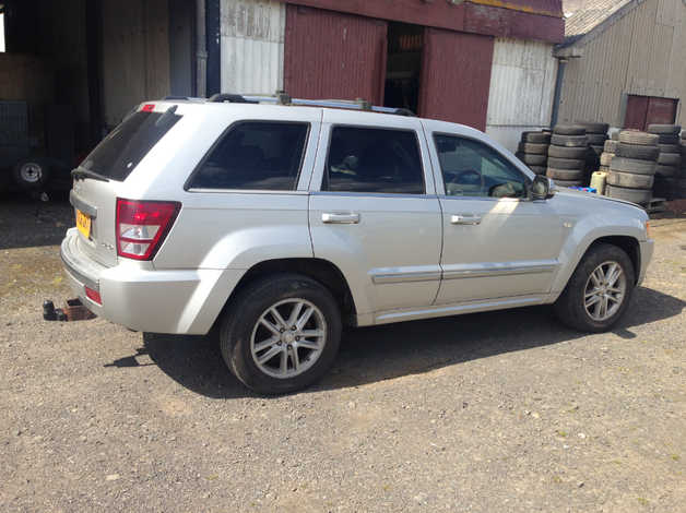 Jeep GRAND CHEROKEE CRD LTD AUTO, 2009 (58) Silver 4x4, Automatic Diesel, 97,000 miles - Image 2