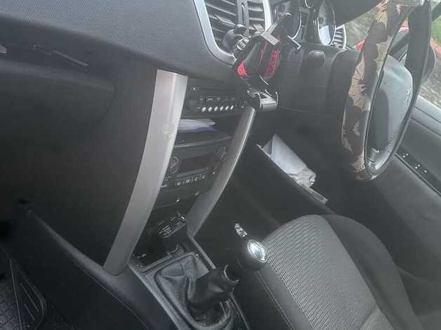 Peugeot 207, 2010 (60) Red Hatchback, Manual Petrol, 112000 miles - Image 9