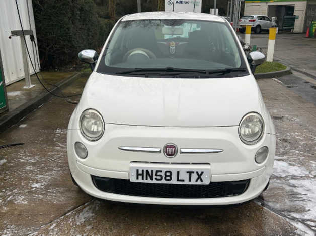 Cheap Fiat 500, 2009 (58) White Hatchback, Manual Petrol, 123,000 miles for sale in Havant, Hampshire