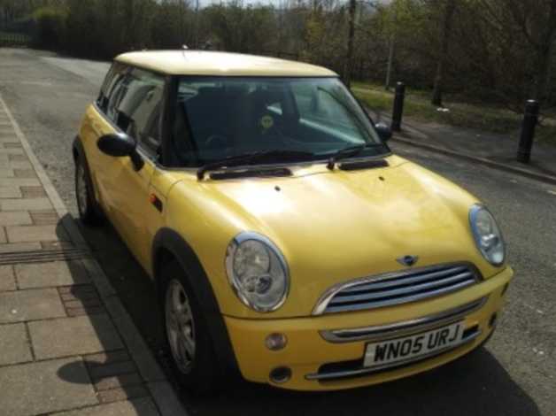 Mini Mini 2005 05 Yellow Hatchback Manual Petrol 84191 Miles In Merthyr Tydfil