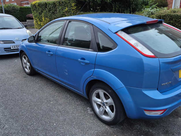 Ford, 2009 (09) Blue Hatchback, Manual Petrol, 92,822 miles - Image 4