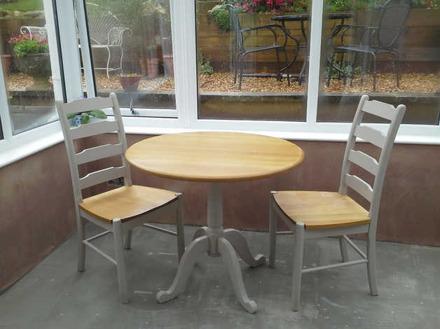 Solid Oak Table And 2 Chairs In Salisbury Wiltshire Freeads